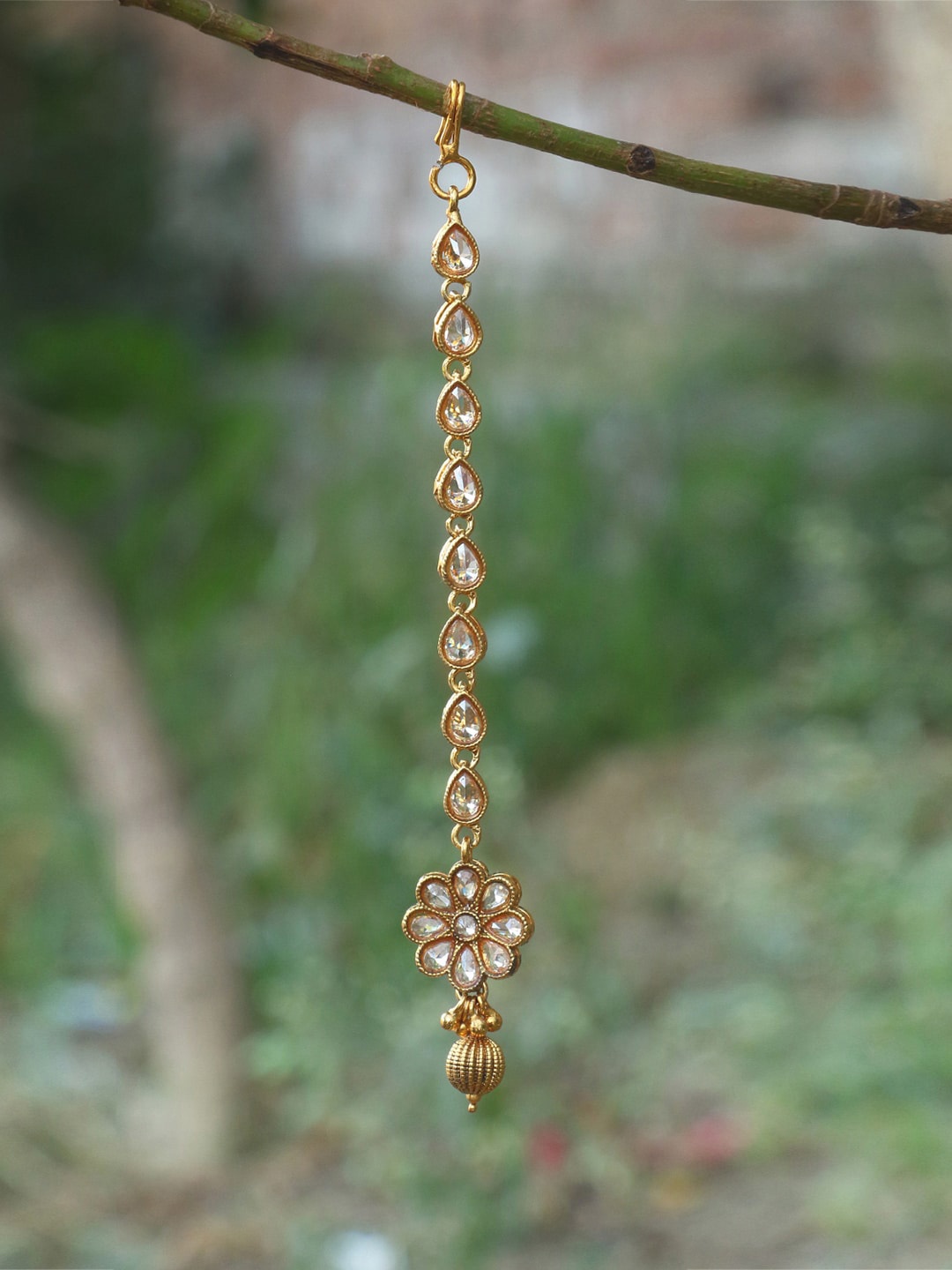 

Adwitiya Collection 24 Ct Gold-Plated Off White Stone-Studded Maang Tikka