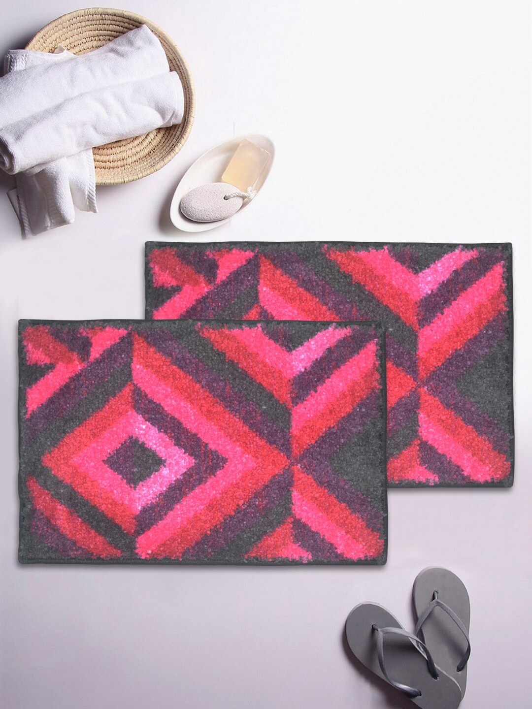 

BIANCA Set of 2 Printed Anti-Skid Super-Dry Bath Rugs, Purple