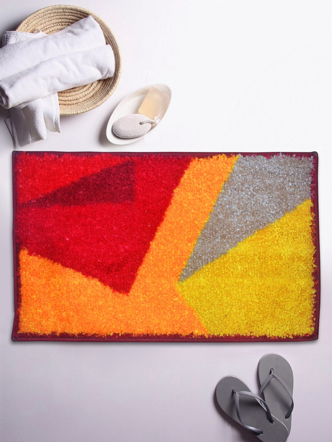 

BIANCA Yellow & Red Printed Super-Dry Bath Rug With Rubber Back