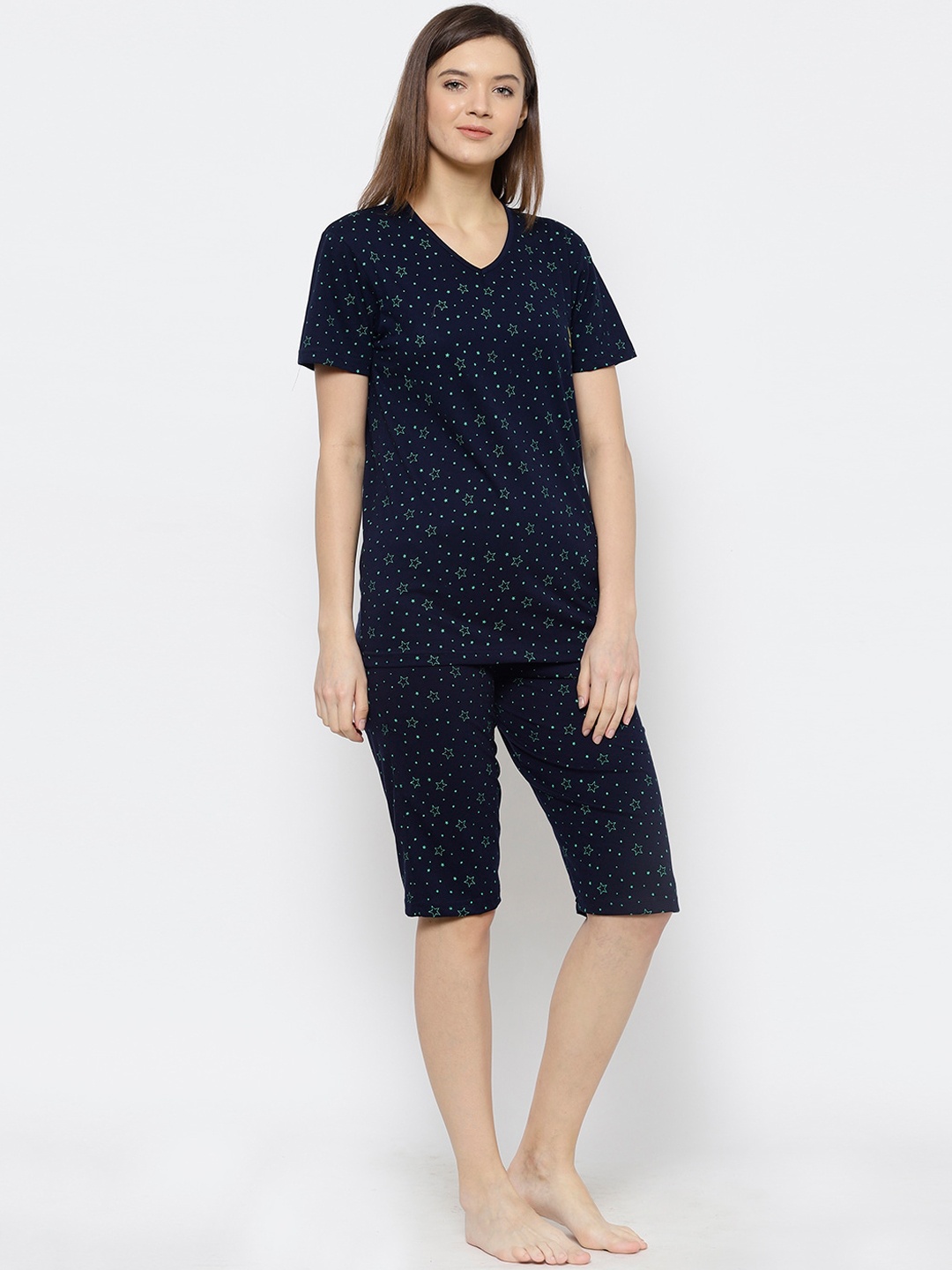 

VIMAL JONNEY Women Blue & Green Printed Night Suit