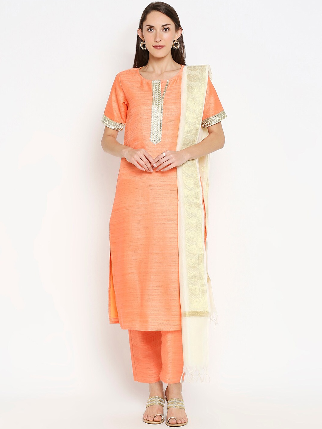 

Desi Weavess Women Peach-Coloured Solid Kurta with Trousers & Dupatta