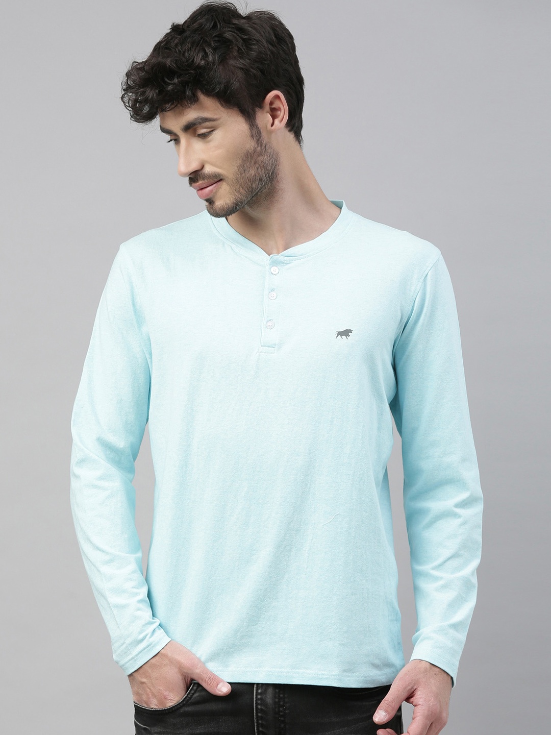 

Bushirt Men Turquoise Blue Solid Henley Neck Pure Cotton T-shirt