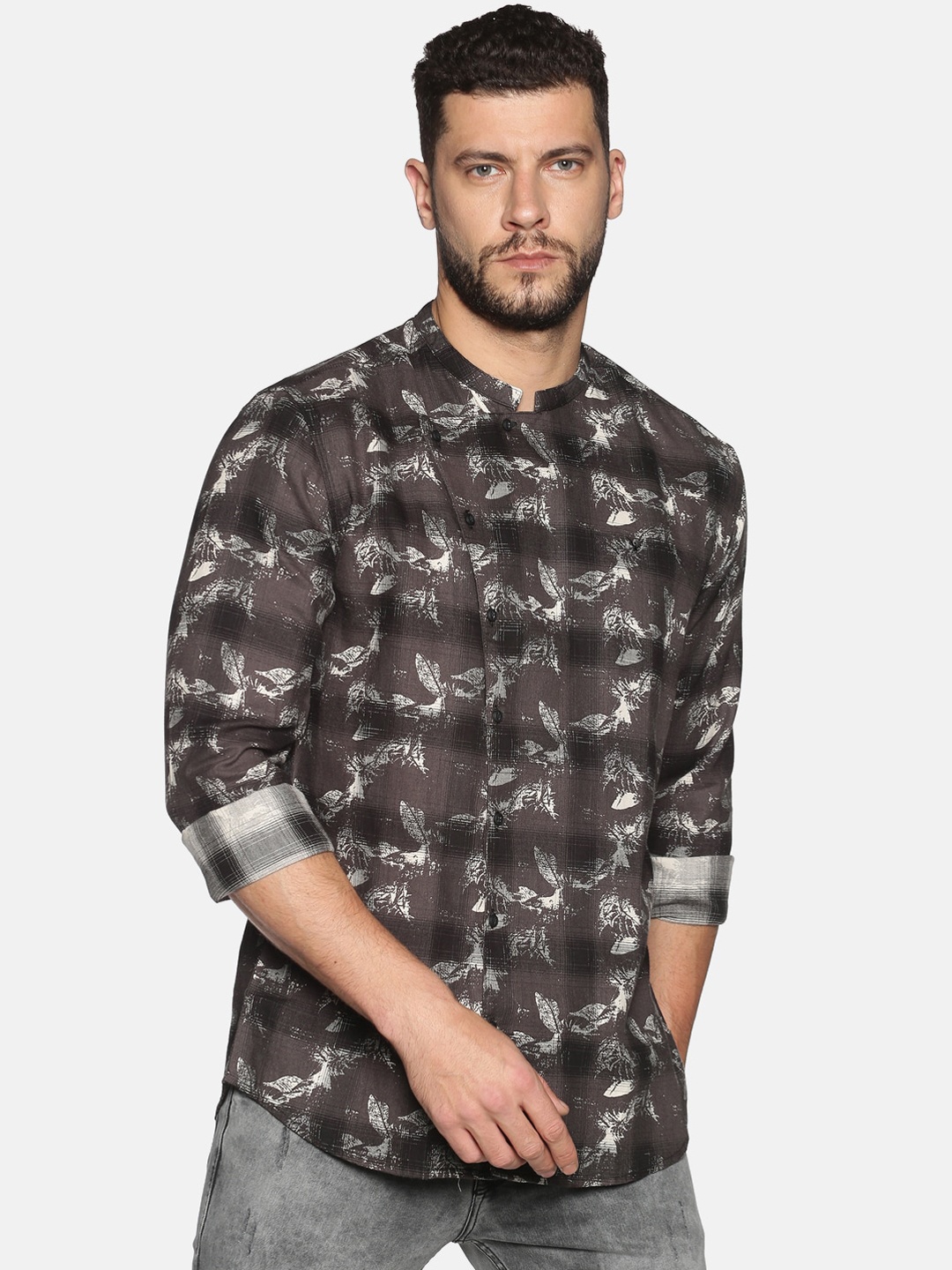 SHOWOFF Men Brown & Off-White Slim Fit Printed Casual Shirt