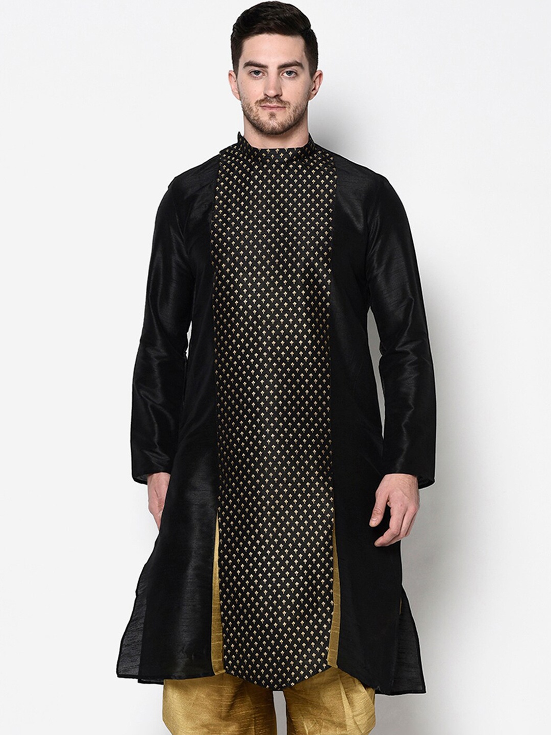 

DEYANN Men Black & Gold-Toned Floral Thread Work Floral A-Line Kurta