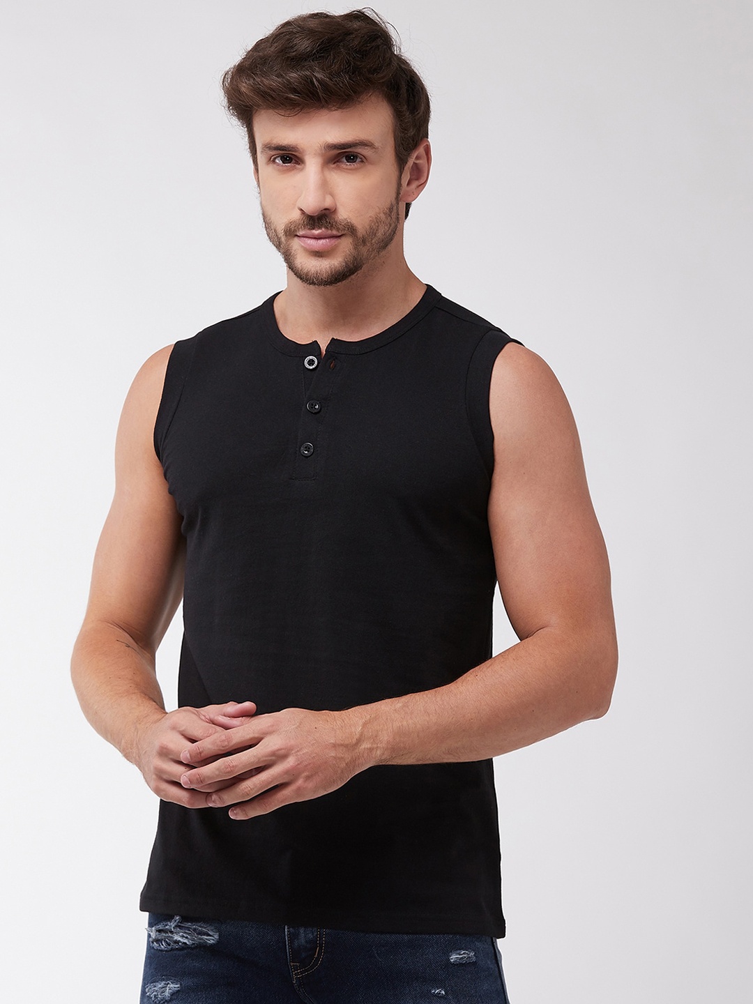 

GRITSTONES Men Black Solid Henley Neck T-shirt