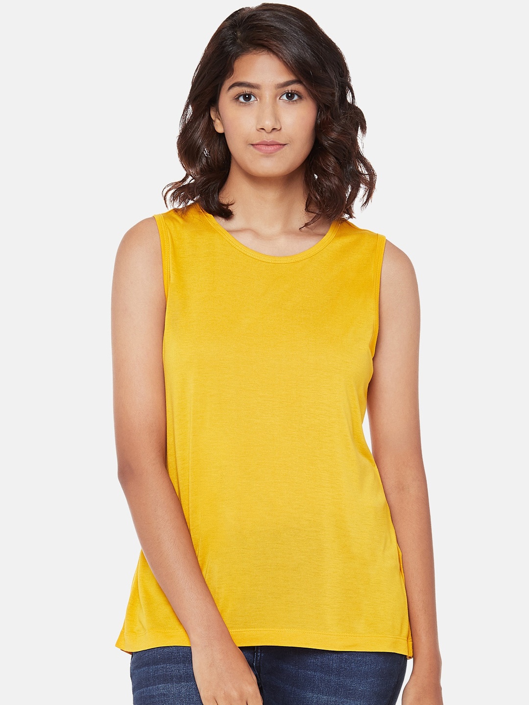 

People Women Mustard Solid Round Neck T-shirt