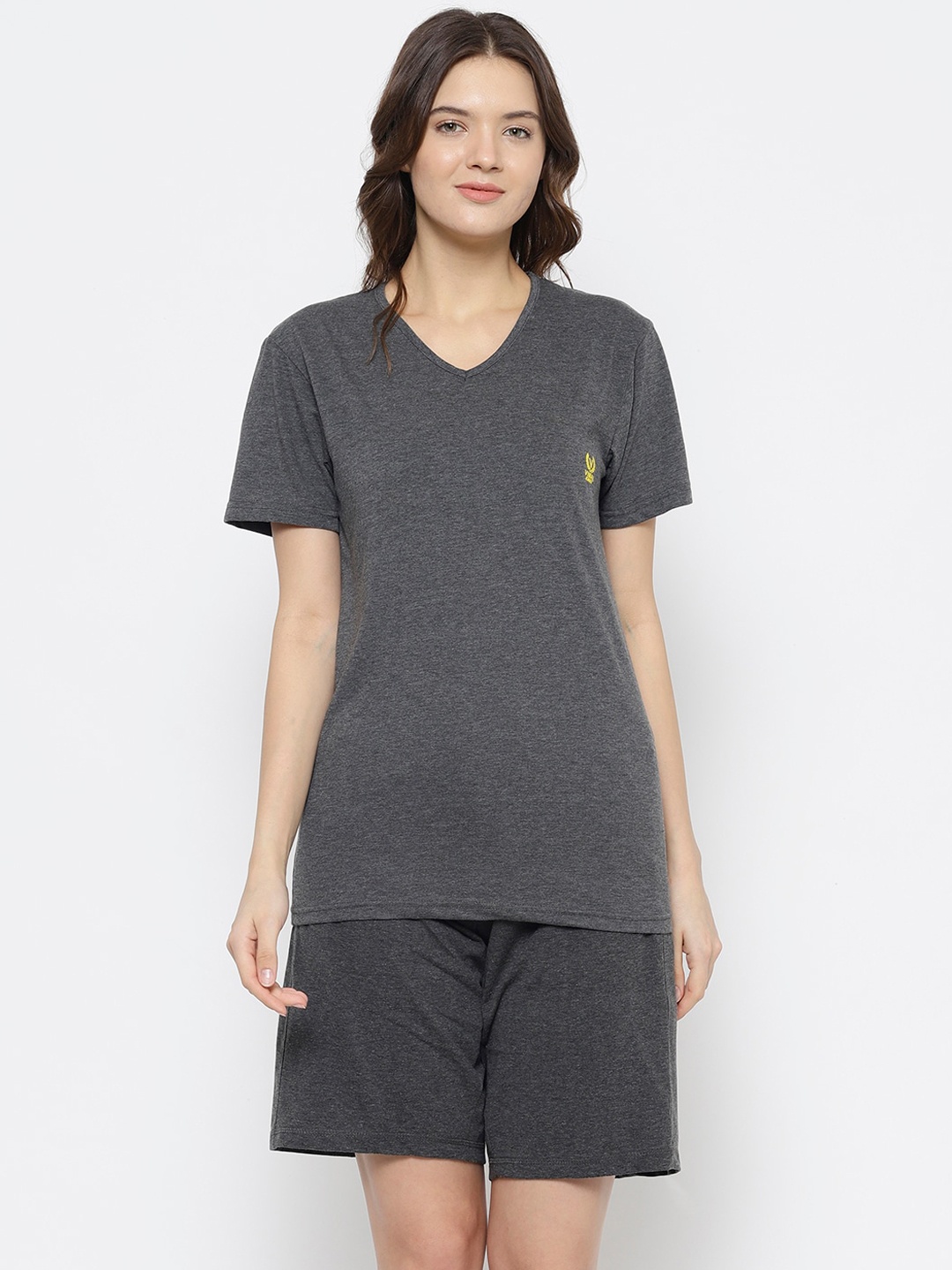 

VIMAL JONNEY Women Grey Solid Night suit