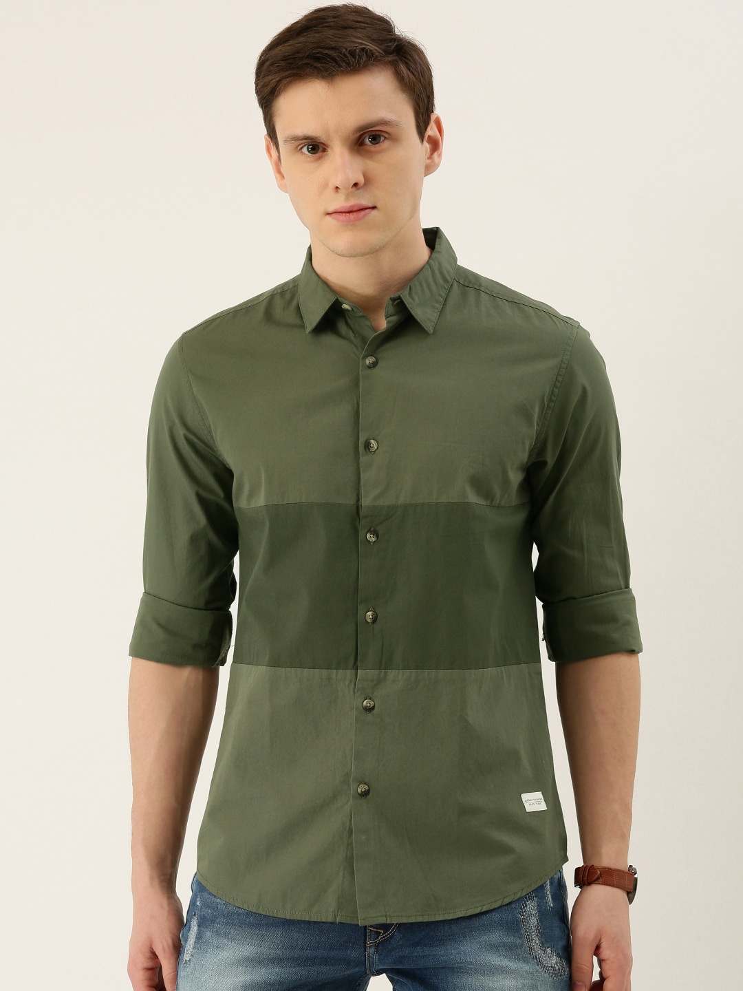 IVOC Men Olive Green Slim Fit Solid Cotton Casual Shirt