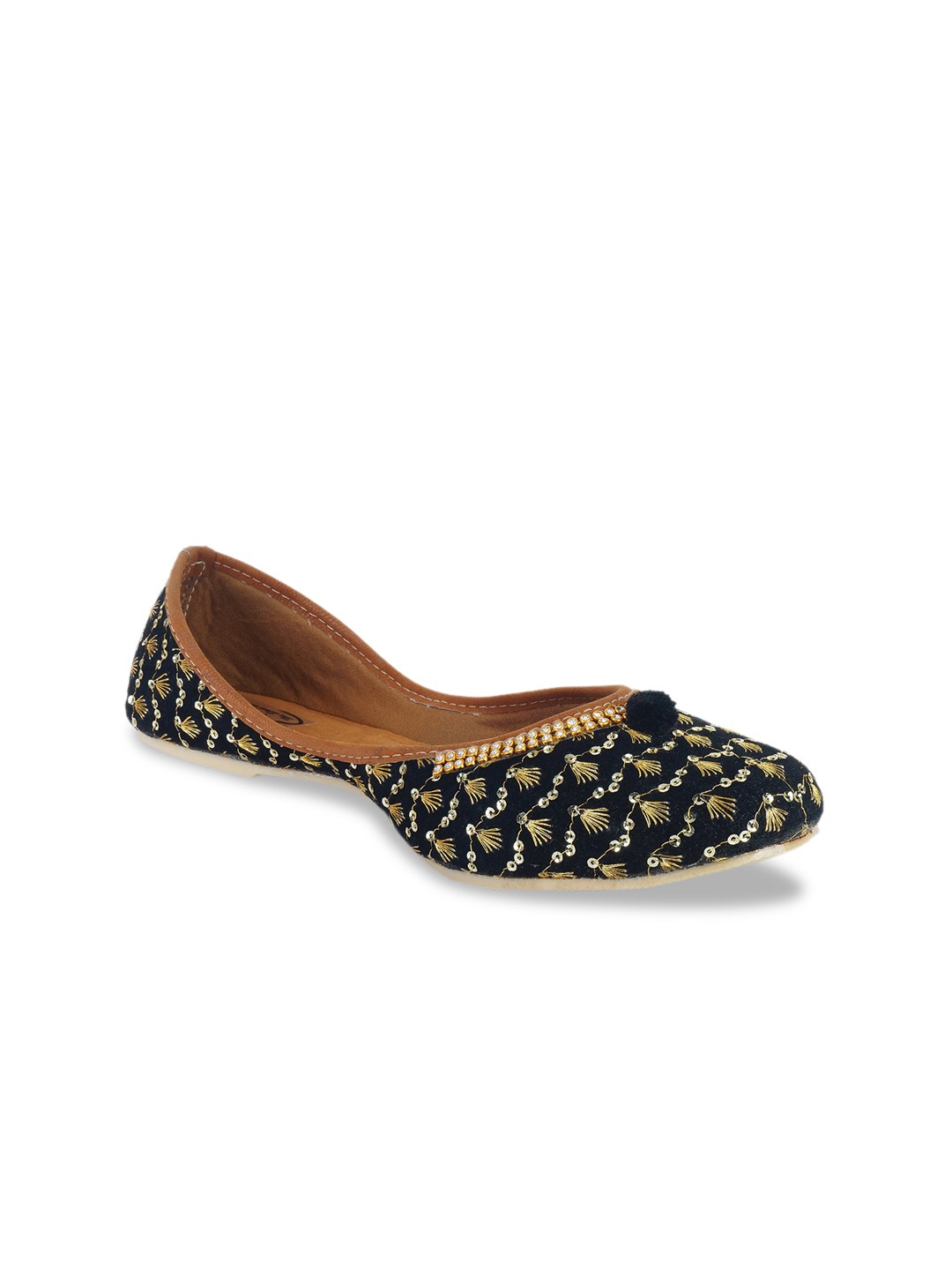 

The Desi Dulhan Women Black Embellished Ballerinas