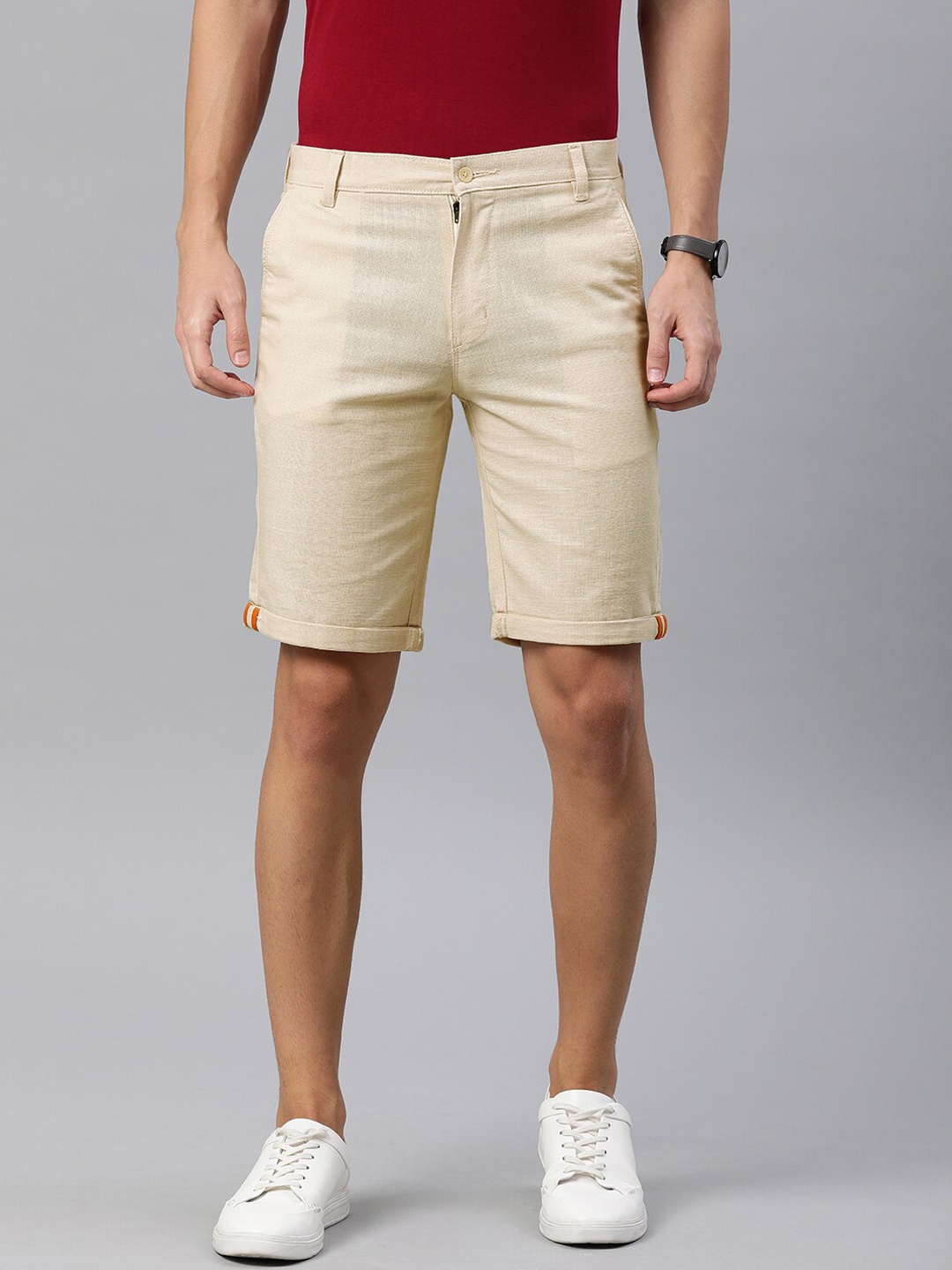 

IVOC Men Beige Solid Slim Fit Regular Shorts