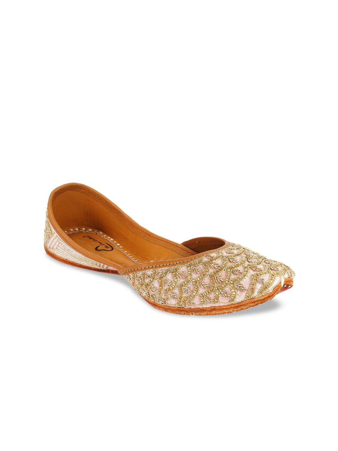 

The Desi Dulhan Women Pink Embellished Mojaris
