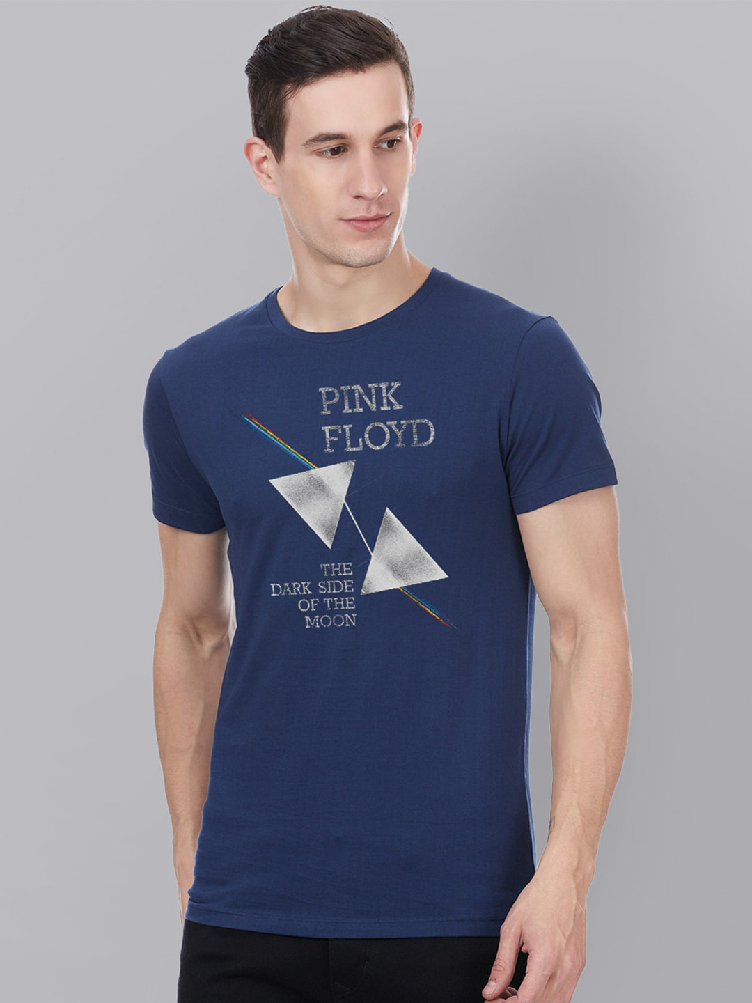 

Free Authority Men Blue Pink Floyd Printed Round Neck Pure Cotton T-shirt