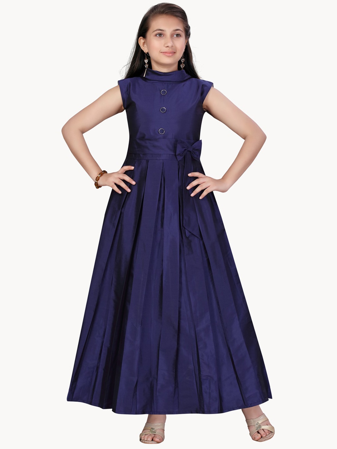 

Aarika Girls Navy Blue Solid Fit and Flare Dress