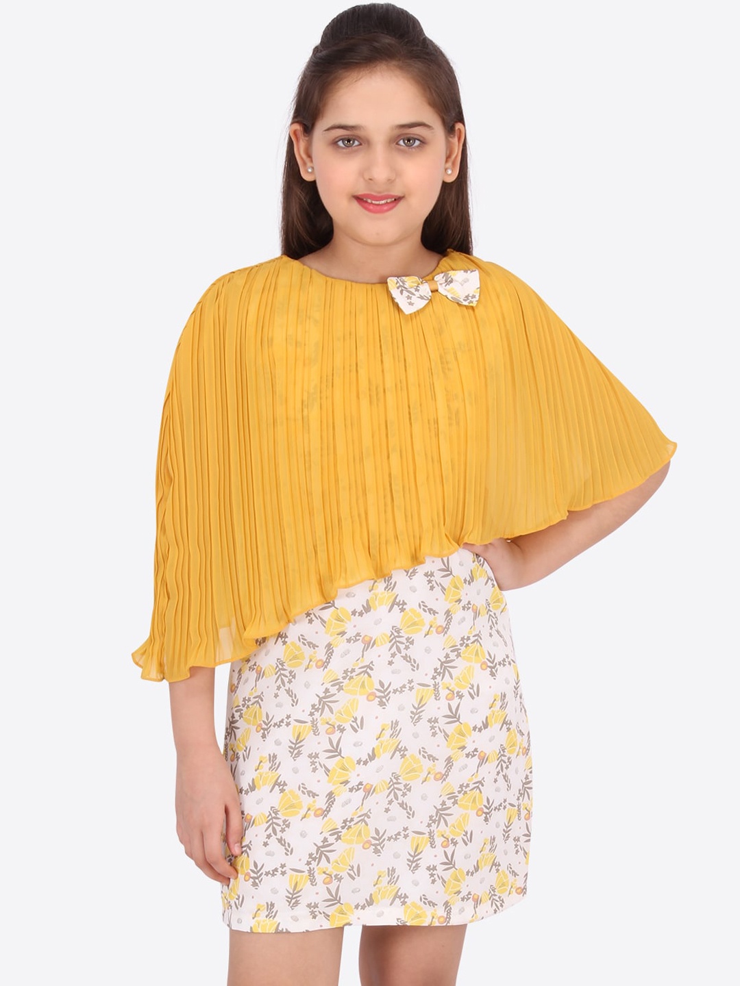 

CUTECUMBER Girls Yellow Self Design A-Line Dress