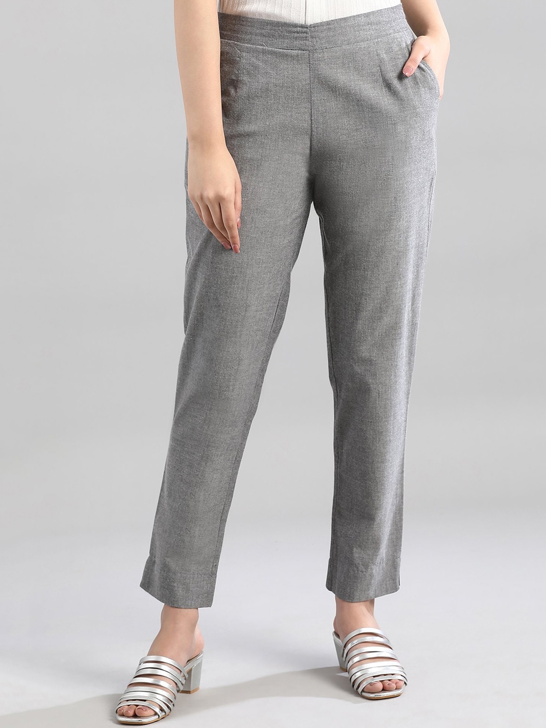 

AURELIA Women Grey Solid Cotton Regular Trousers