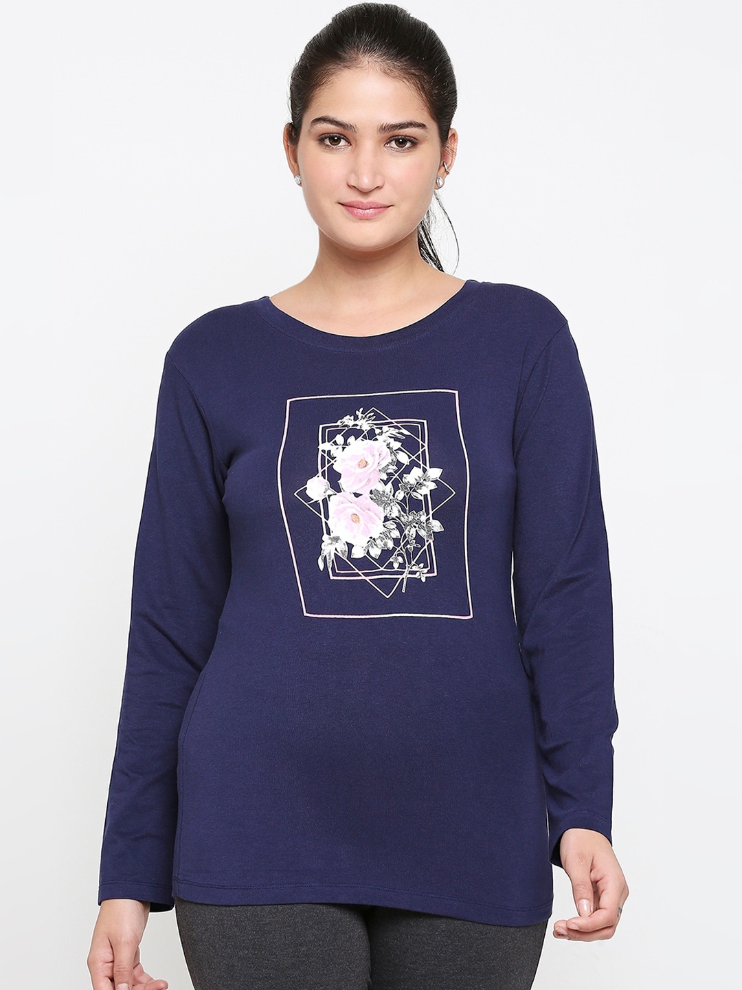 

XIN Women Navy Blue Printed Round Neck T-shirt
