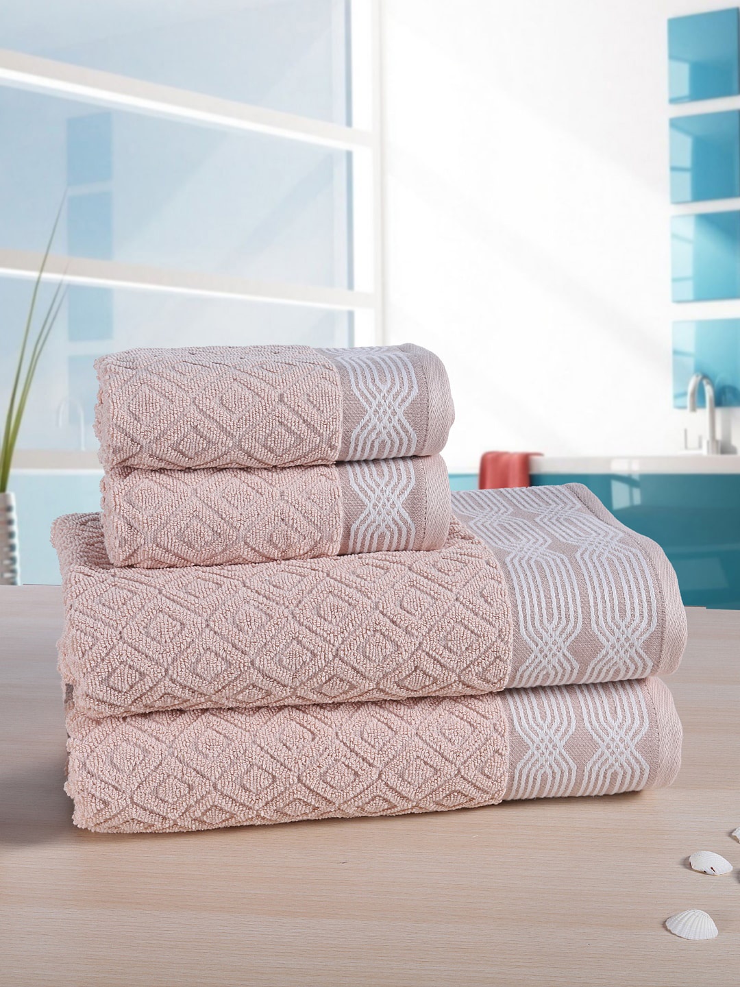 

RANGOLI Set Of 4 Beige & White Self Design 500 GSM Jacquard Towel Set