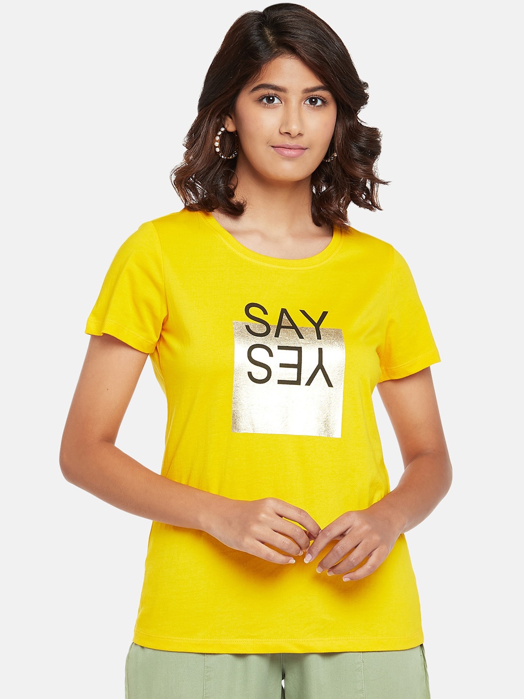 

Honey by Pantaloons Women Yellow Printed Round Neck Pure Cotton T-shirt