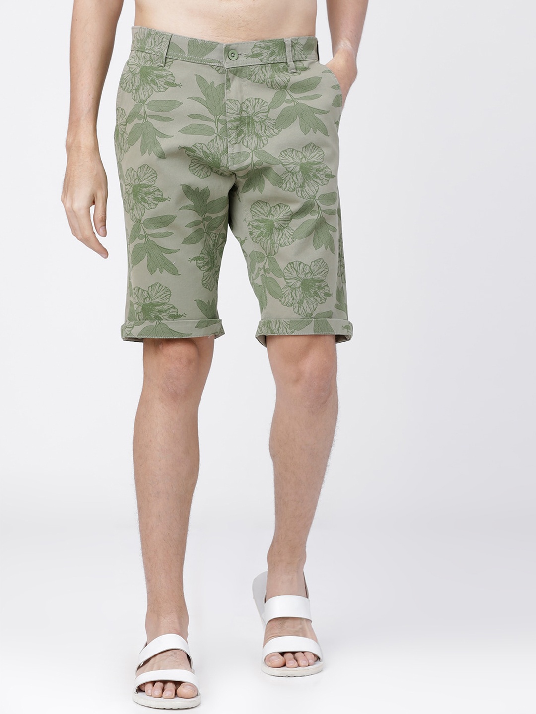

HIGHLANDER Men Olive Green Camouflage Printed Slim Fit Regular Shorts