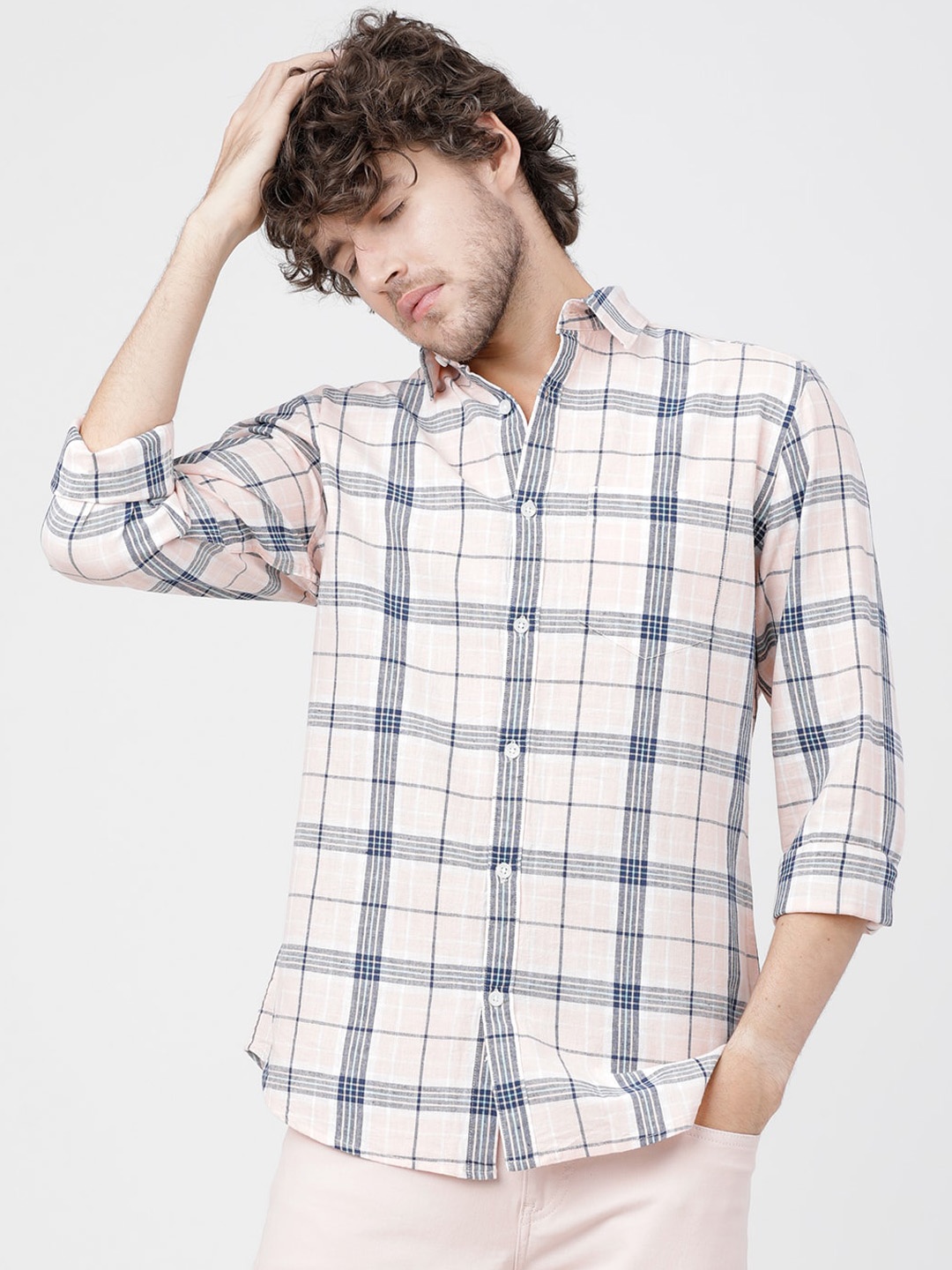 

HIGHLANDER Men Pink & Navy Blue Slim Fit Checked Cotton Linen Casual Shirt