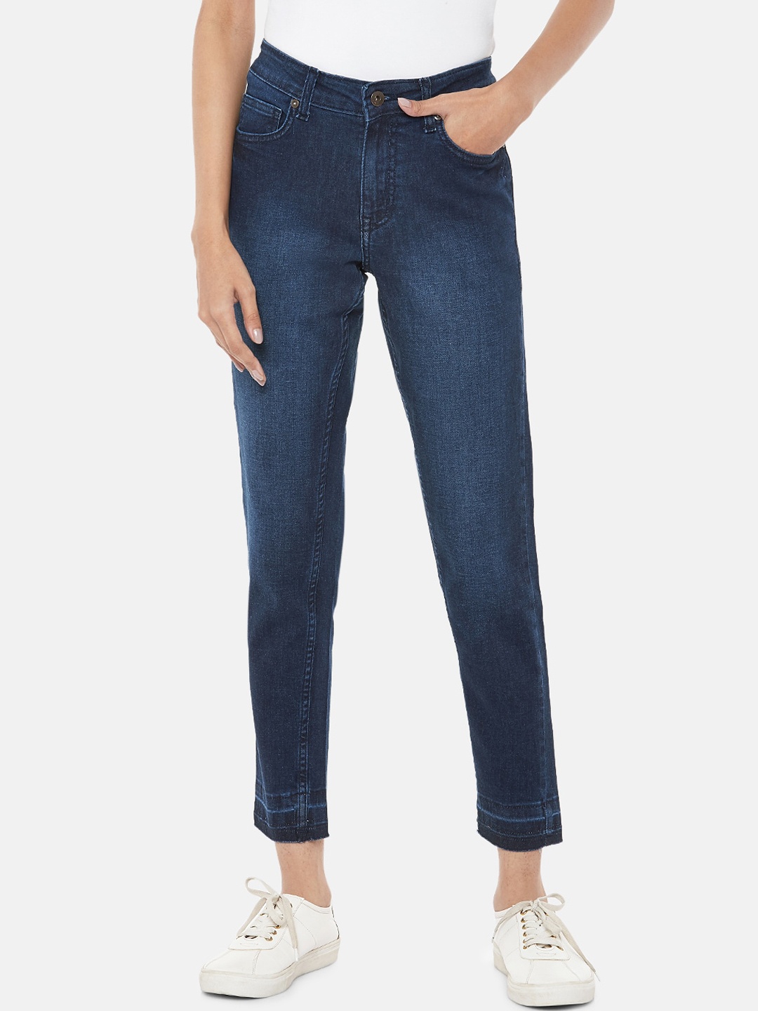 

People Women Blue Regular Fit Mid-Rise Clean Look Jeans