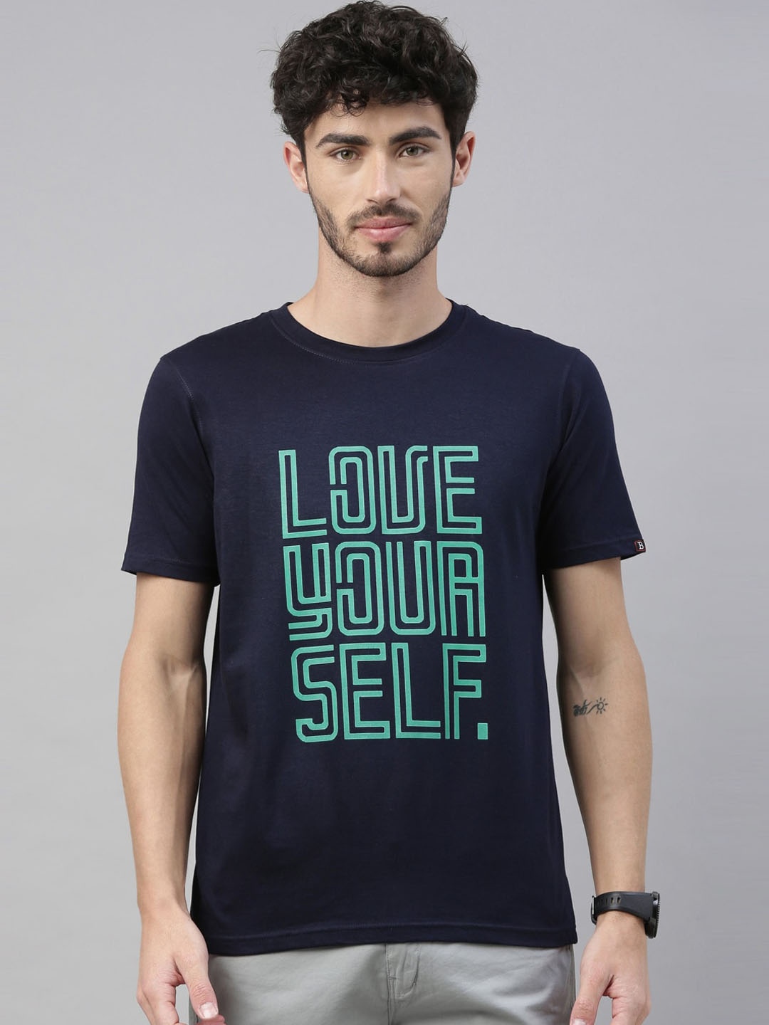 

Bushirt Men Navy Blue Printed Round Neck T-shirt