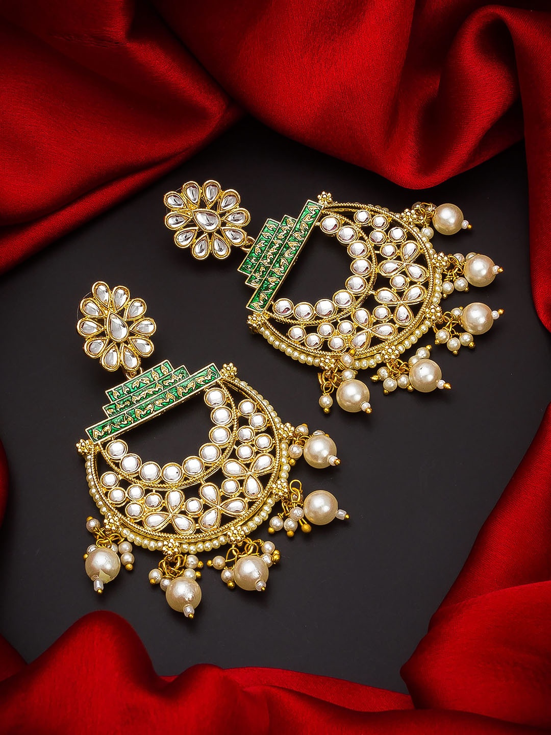 

aadita Green & Gold-Toned Contemporary Chandbali