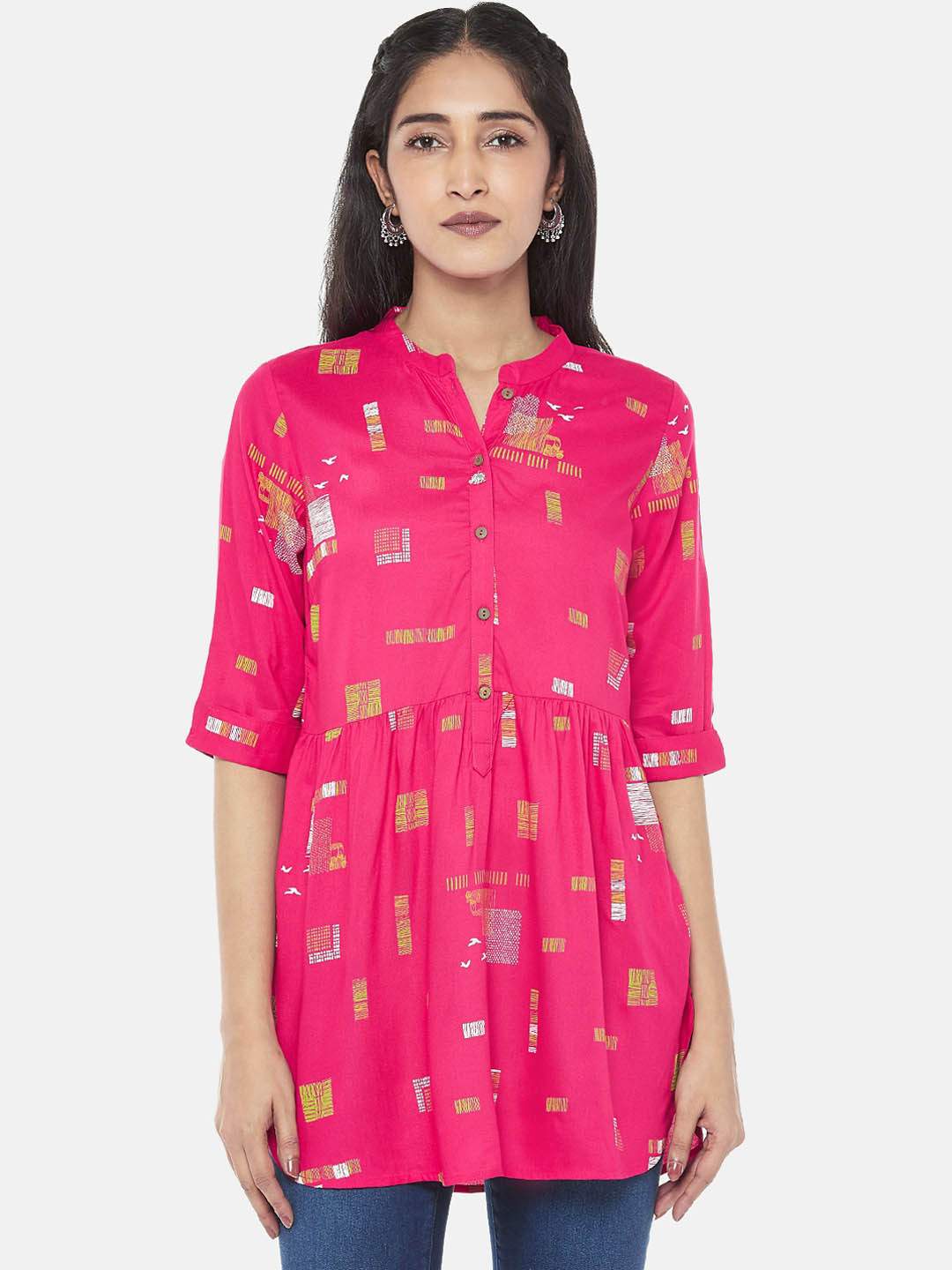 

AKKRITI BY PANTALOONS Fuchsia Printed Longline Top