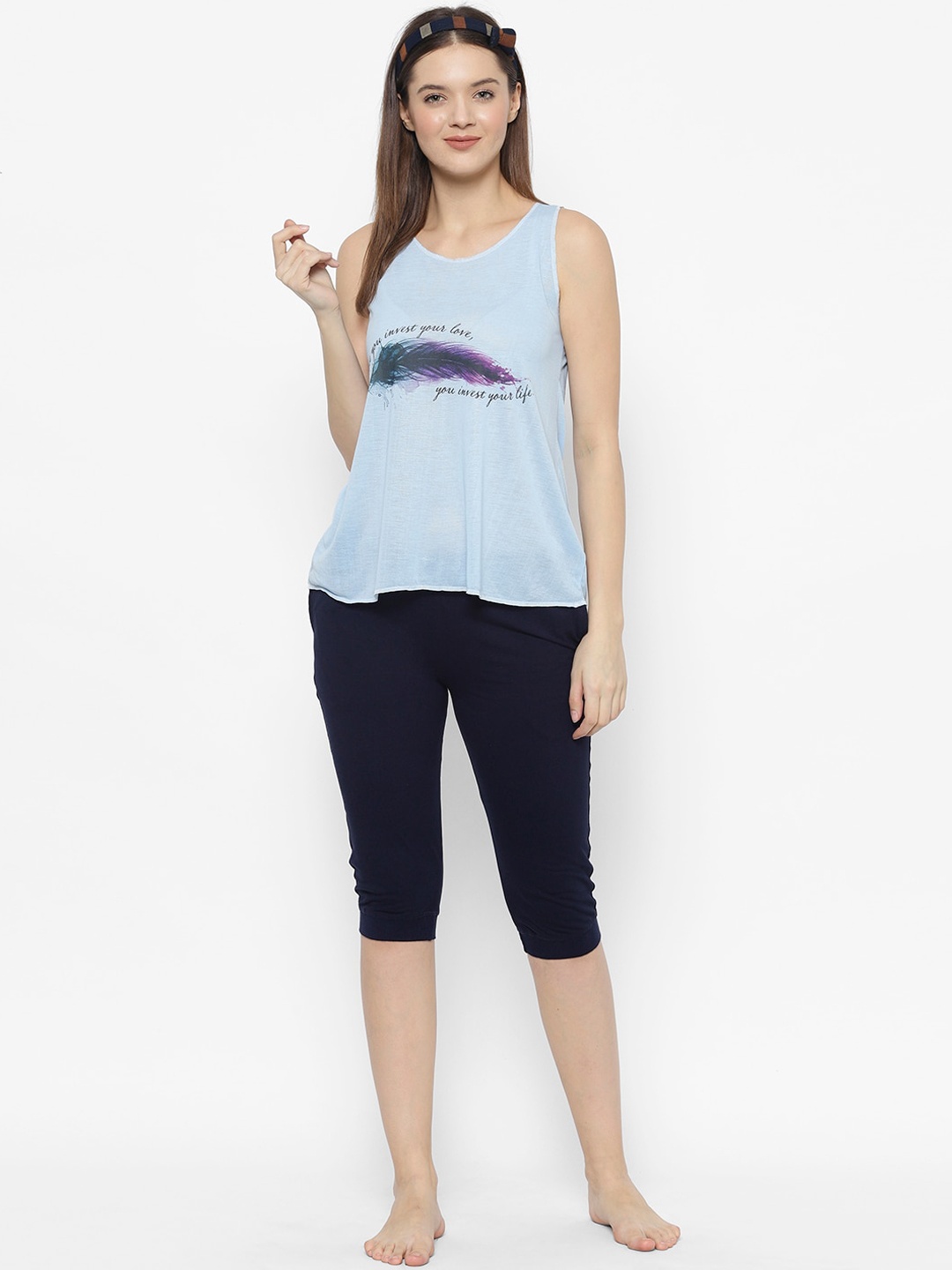 

VIMAL JONNEY Women Blue Printed Night suit