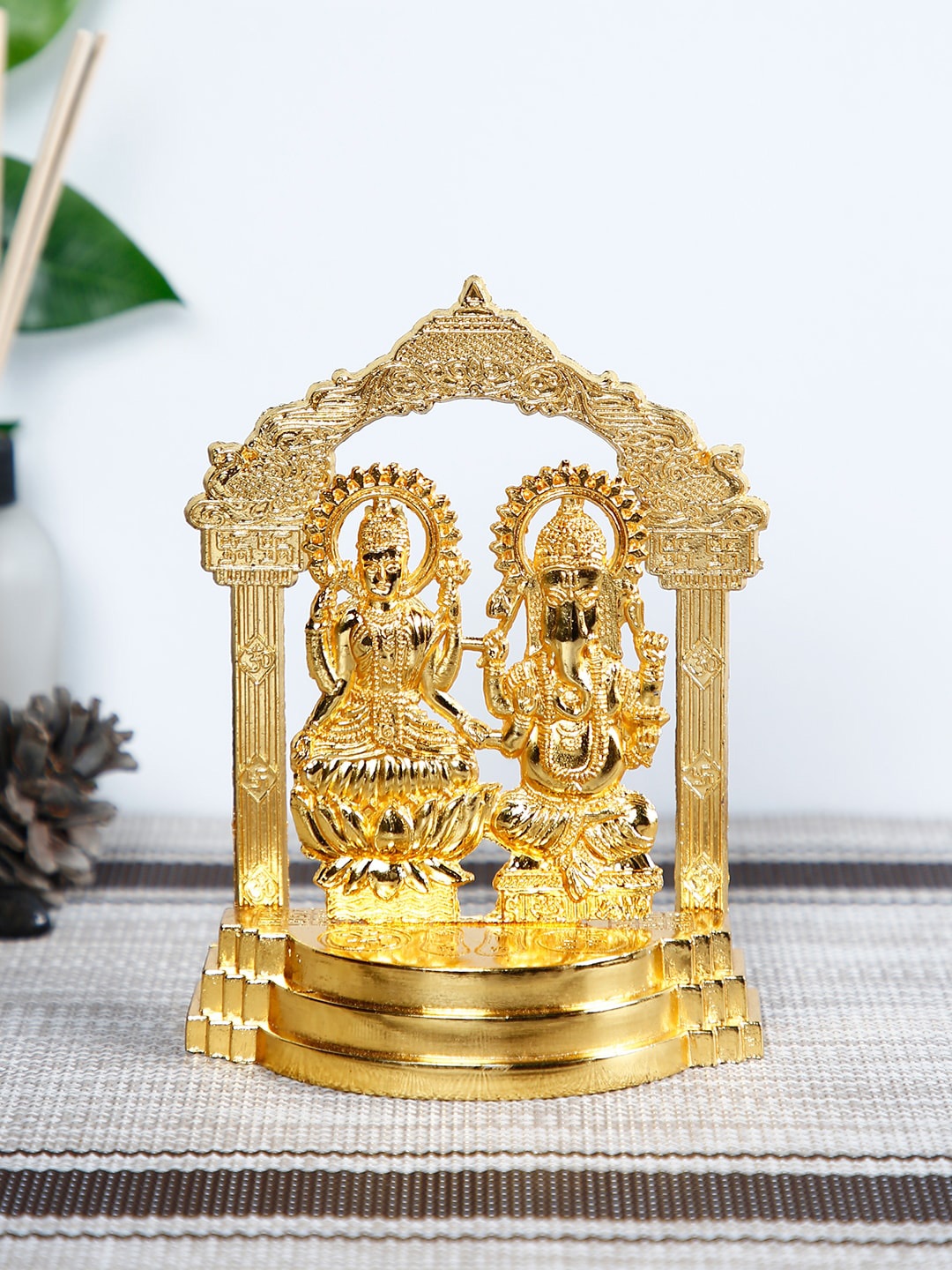

CraftVatika Gold-Plated Handcrafted Laxmi Ganesh Idol Showpiece