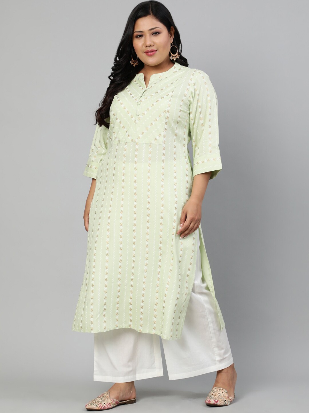 

Nayo Plus Size Women Pastel Green & Gold Ethnic Motifs Printed Kurta