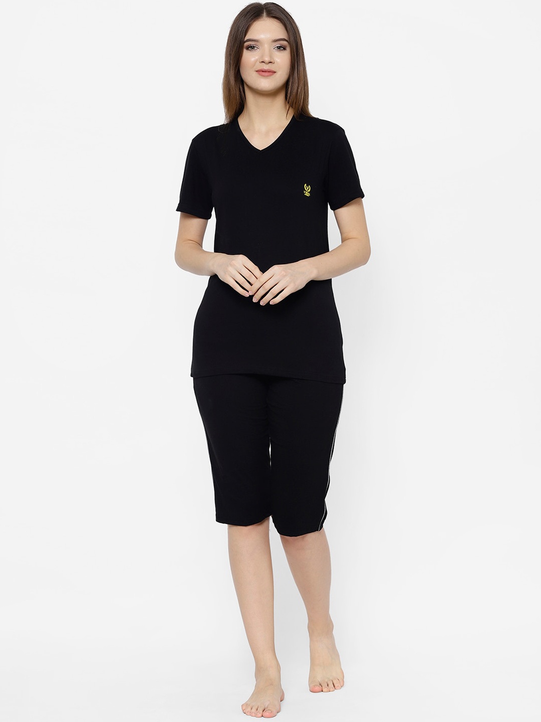 

VIMAL JONNEY Women Black Solid Night suit