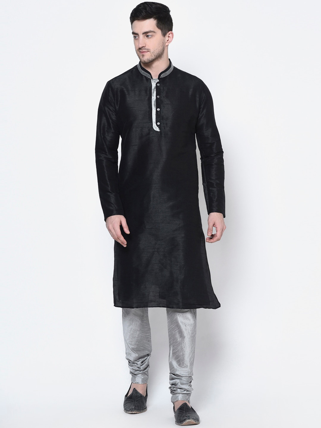 

DEYANN Men Black Solid Kurta