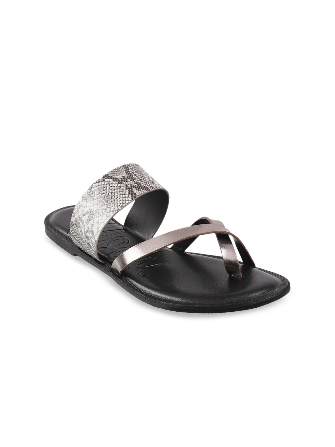 

Mochi Women Grey Solid One Toe Flats