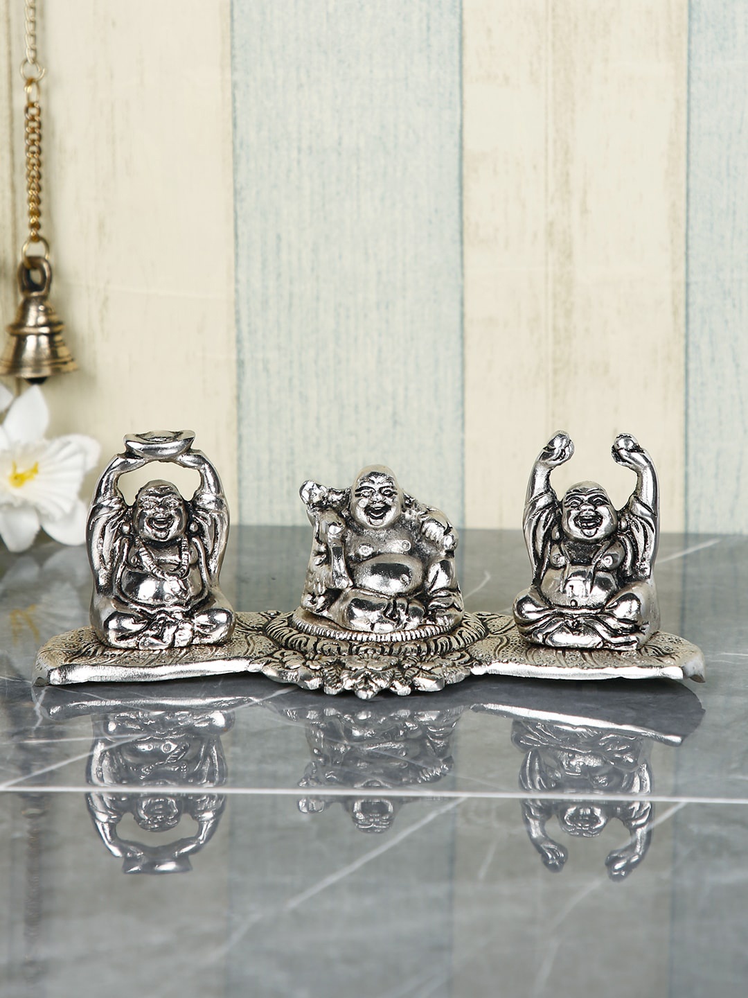 

CraftVatika Silver Toned Laughing Buddha Idol Showpiece