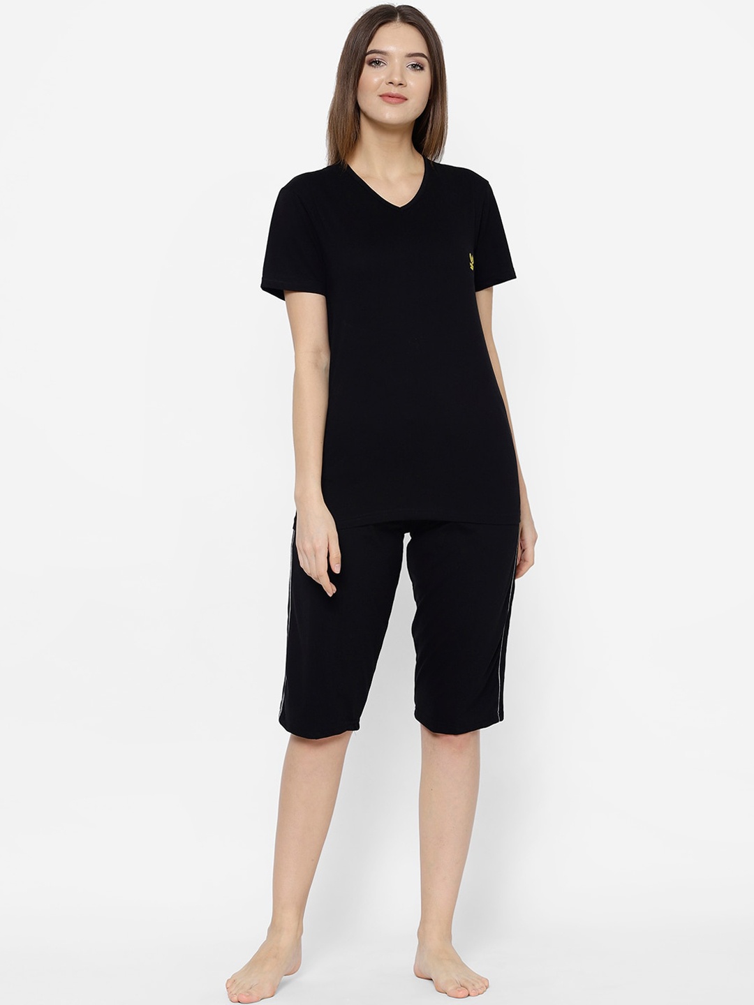 

VIMAL JONNEY Women Black Solid Night Suit