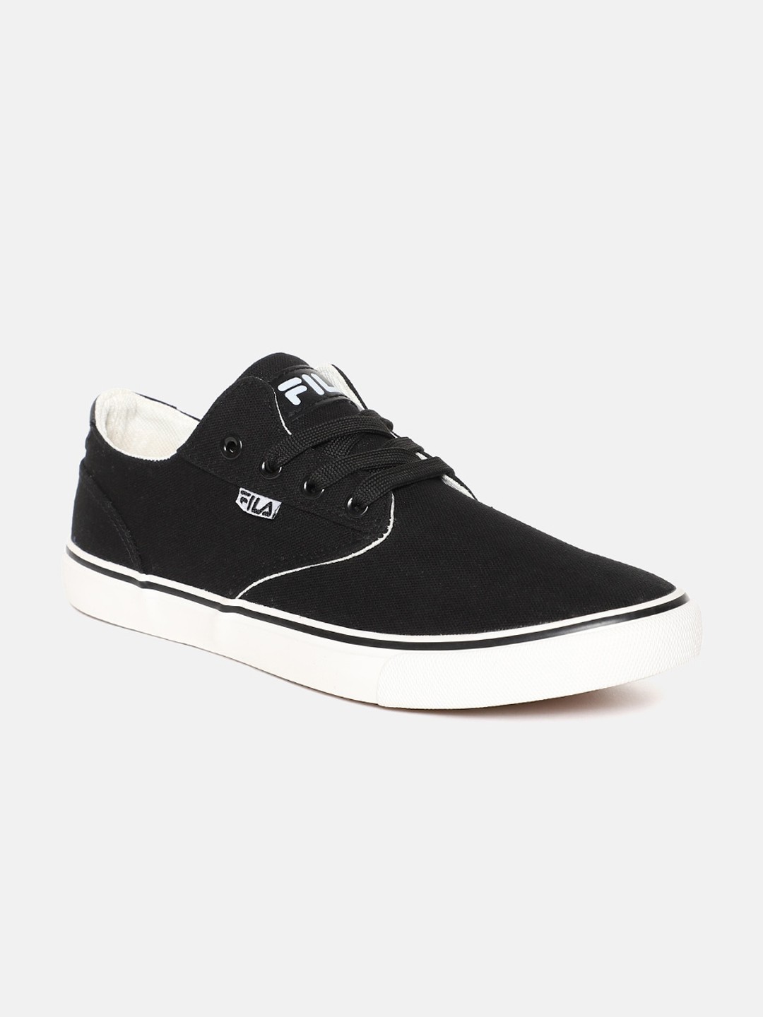 

FILA Men Black Solid Sneakers