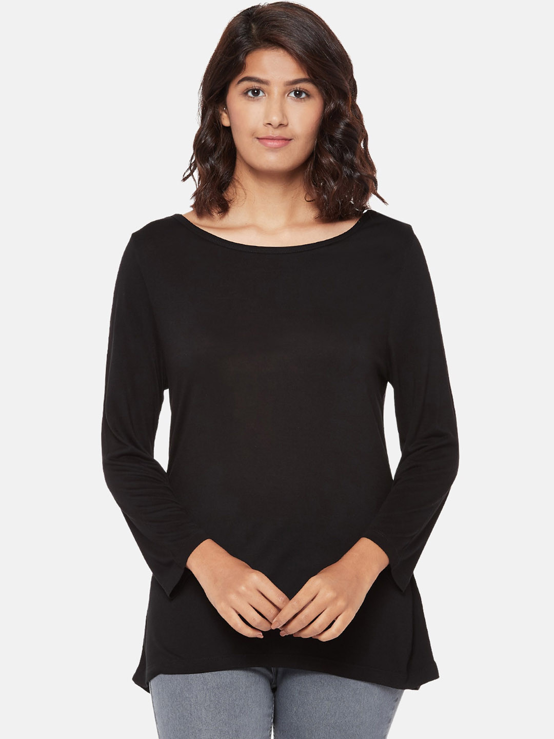 

People Women Black Solid Boat Neck T-shirt