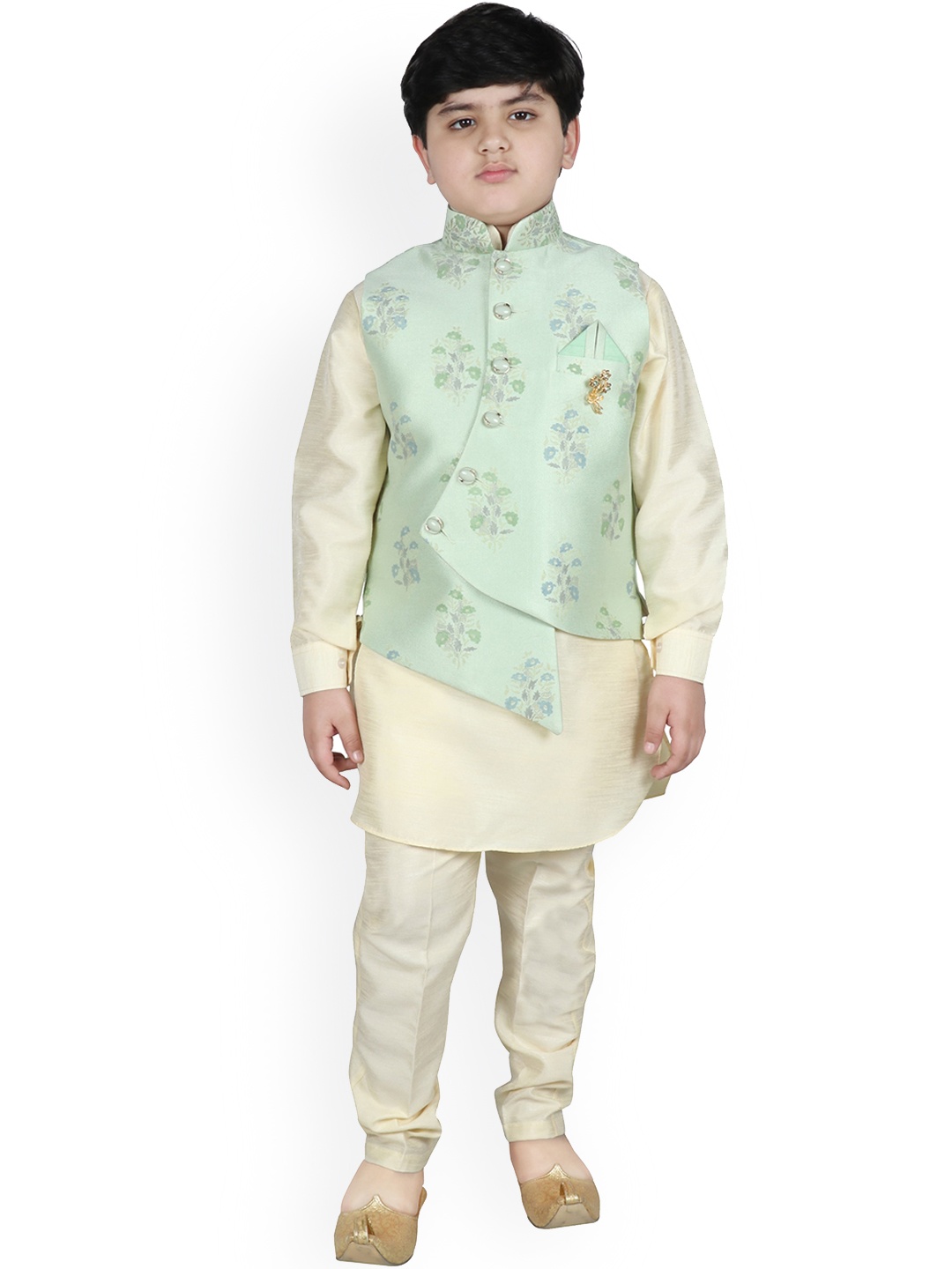 

SG YUVRAJ Boys Yellow & Green Solid Kurta with Trousers & Nehru Jacket