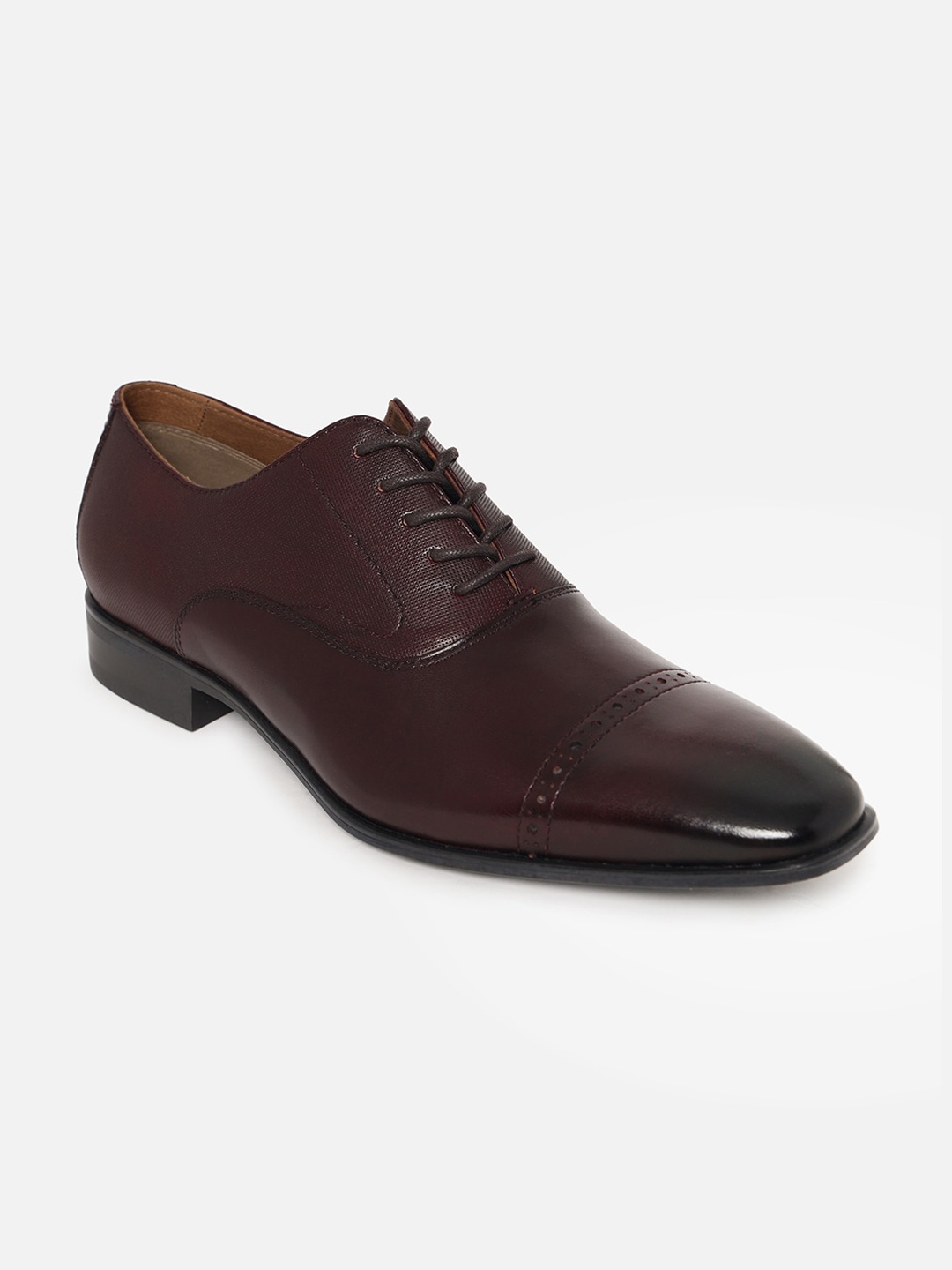 

ALDO Men Brown Solid Leather Formal Oxfords