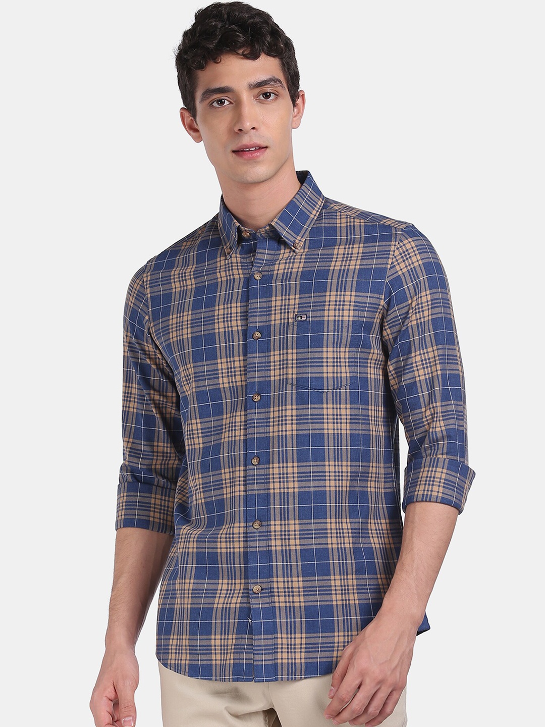 

Arrow Sport Men Navy Blue & Brown Regular Fit Checked Casual Shirt