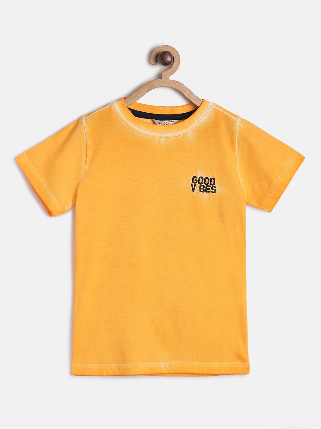 

TALES & STORIES Boys Yellow Solid Round Neck T-shirt