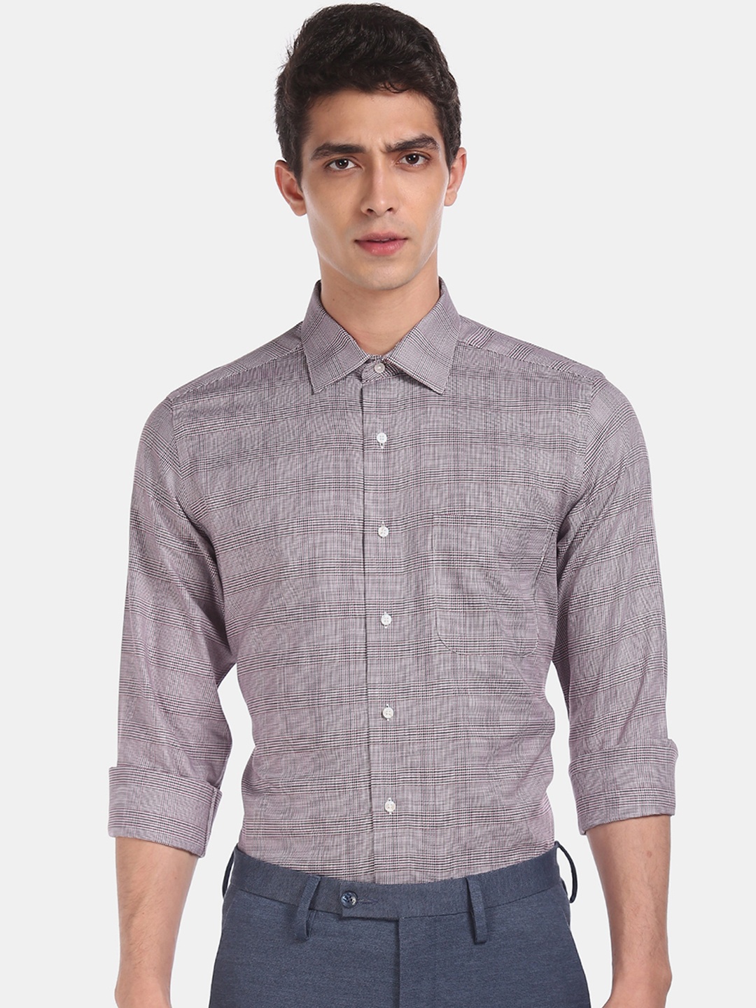 

Arrow Men Grey Regular Fit Checked Formal Shirt