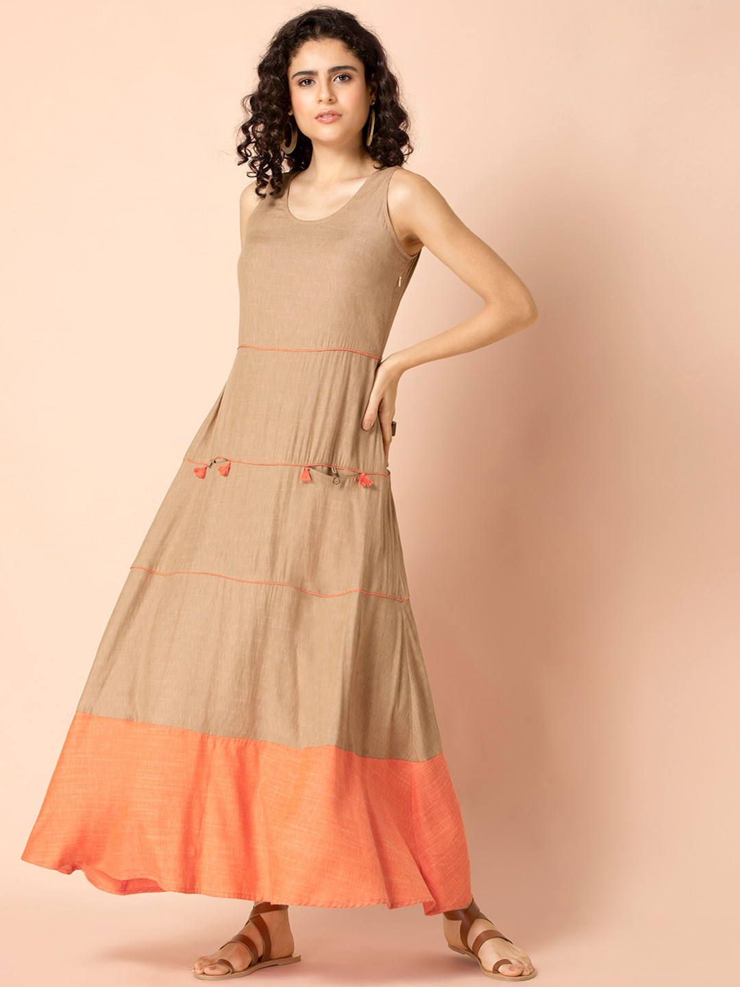 

Earthen BY INDYA Beige Colorblock Tasselled Maxi Dress