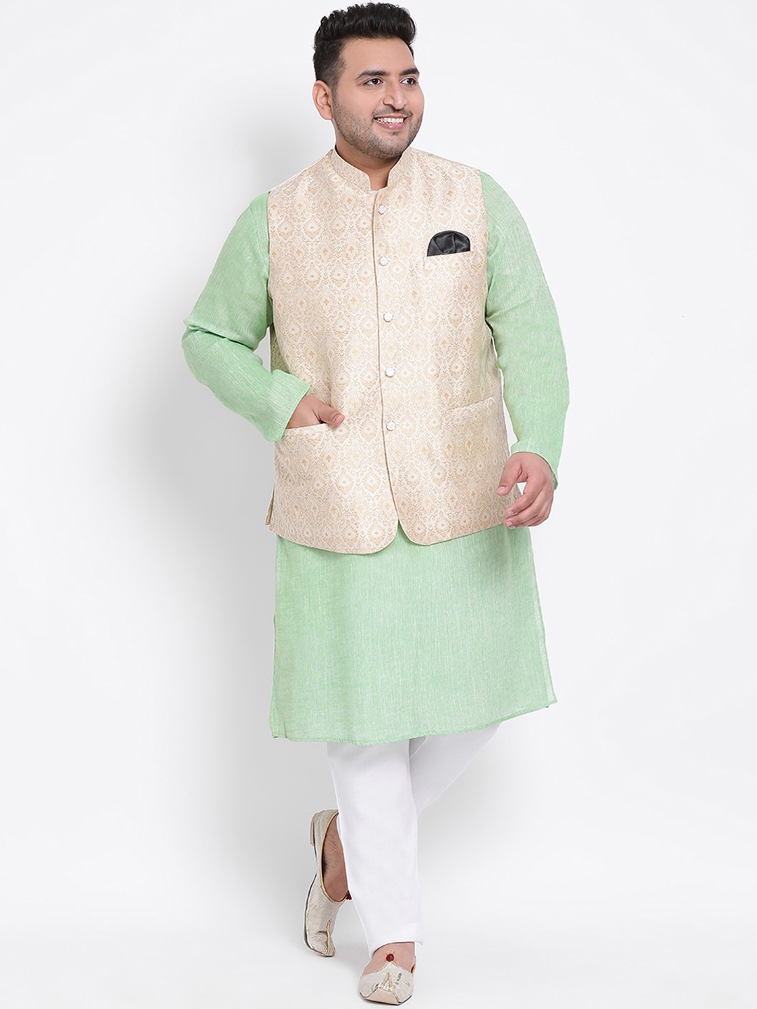 

Hangup Men Multicoloured Embroidered Kurta with Trousers, Multi