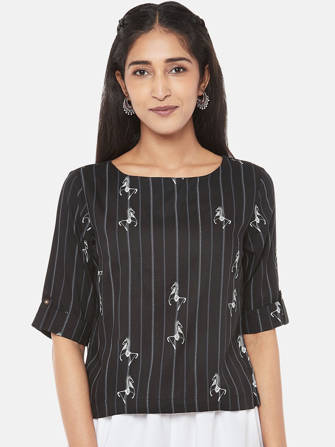 

AKKRITI BY PANTALOONS Black & White Printed Boat Neck Regular Top