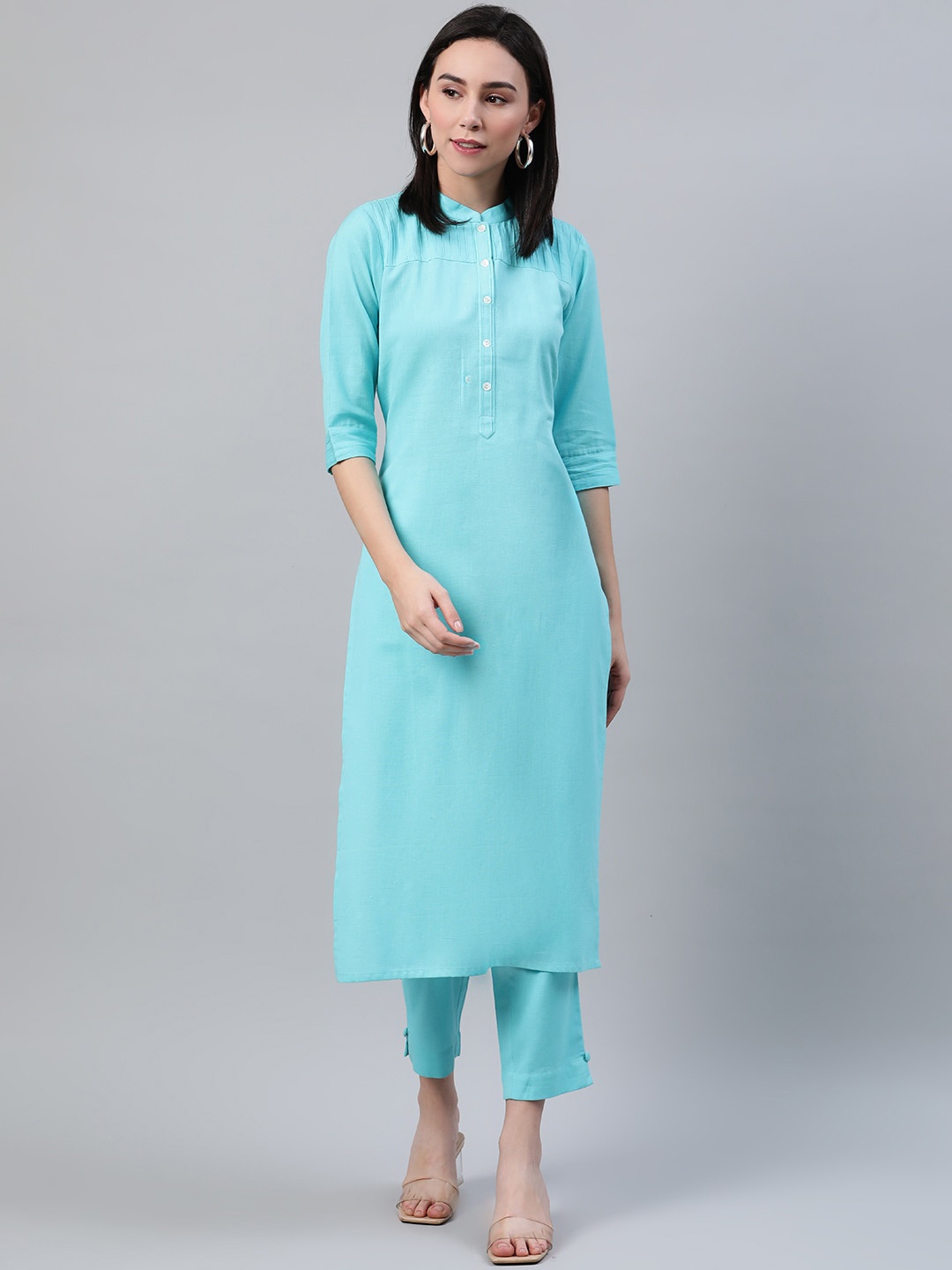 

Libas Women Blue Cotton Solid Straight Kurta