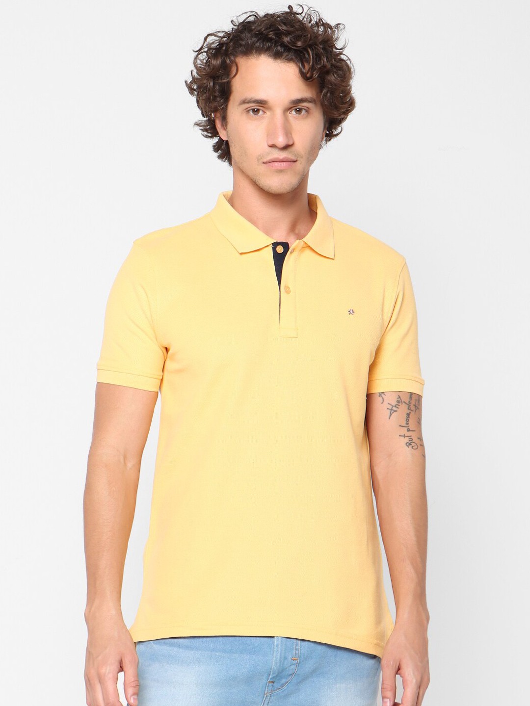 

Celio Men Yellow Solid Cotton Polo Collar Pure Cotton T-shirt