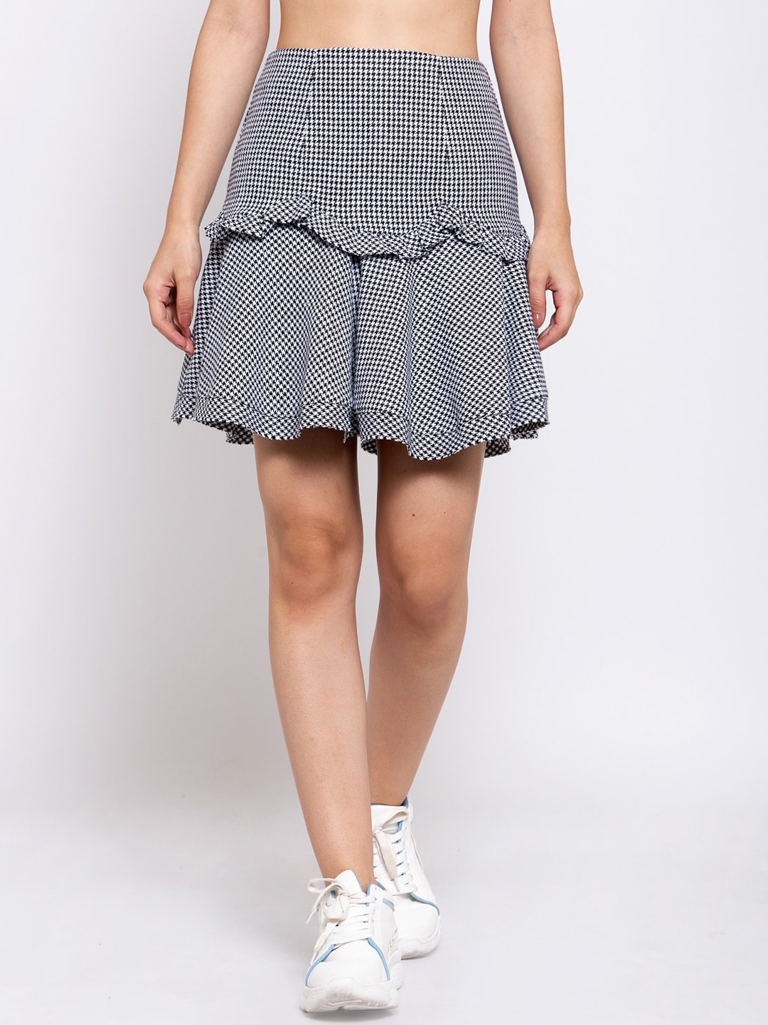 

iki chic Women Black & White Printed Flared Mini Skirt