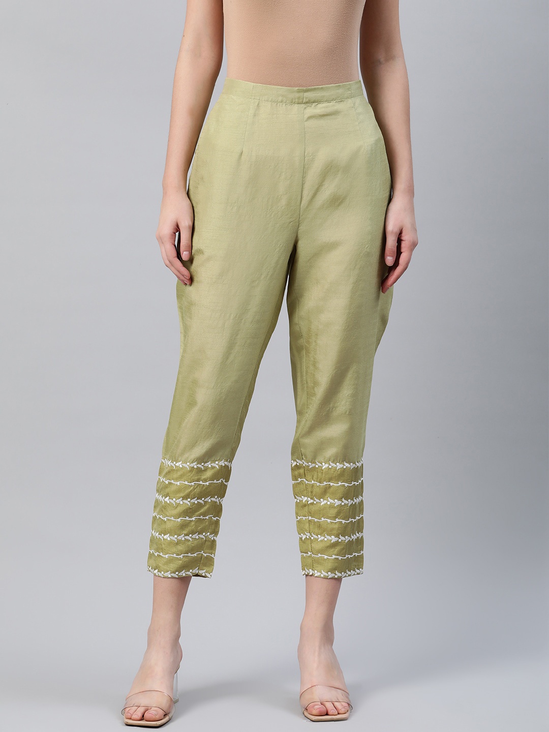 

Libas Women Green Solid Cropped Cotton Regular Trousers